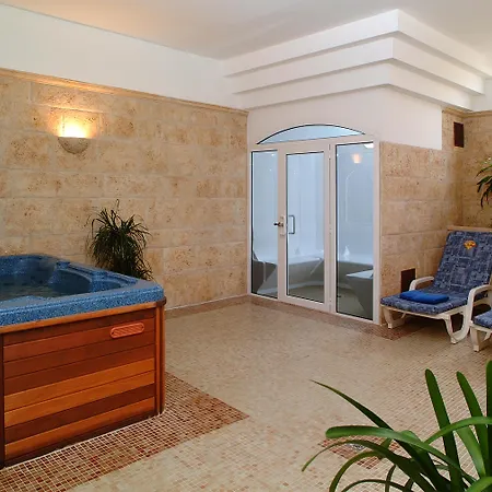 Aparthotel Isla De Cabrera 4*